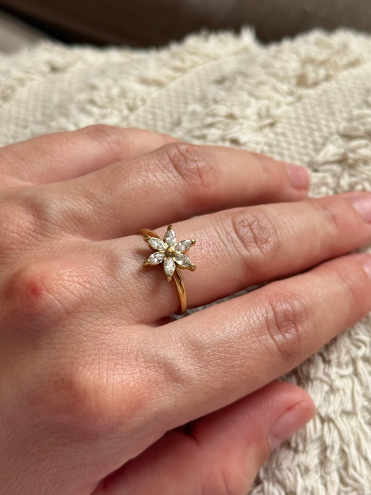 Bague «Ava»