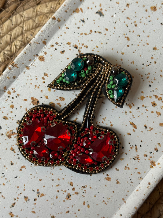 Broche « Cerise »